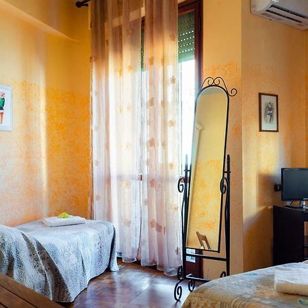 Soggiorno Karaba Firenze Bagian luar foto
