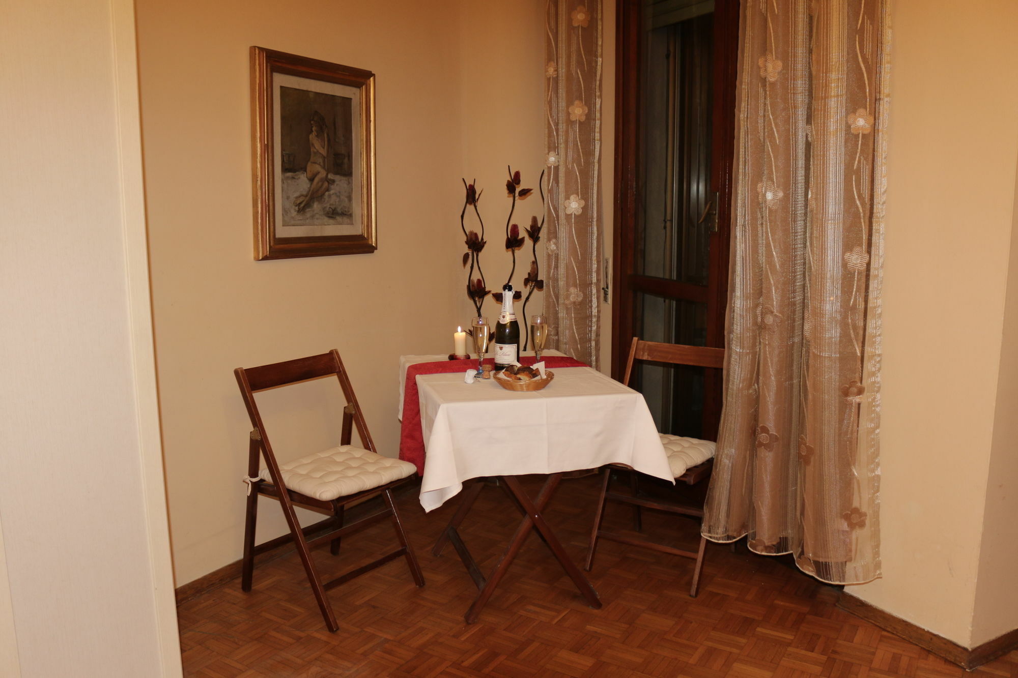 Soggiorno Karaba Firenze Bagian luar foto